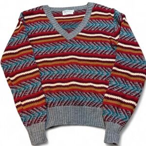 Vintage 70s Campus Casuals geometric striped v-neck knitted sweater medium READ